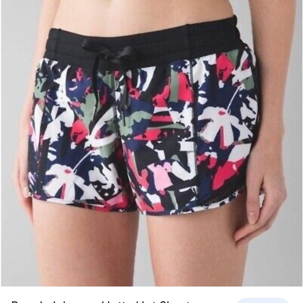Lululemon Hotty Hot pop cut boom juice multi colored athletic shorts size 8